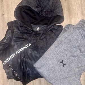 Under Armour Camo Black 3 piece set Hoodie, T-Shirt and Gray Sweatpants Set.